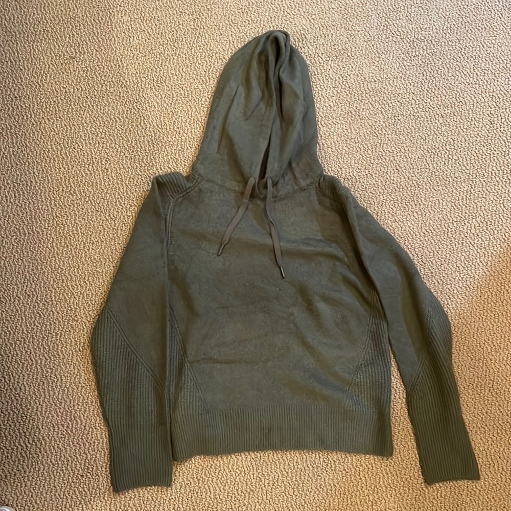 Time AND True sweater with hood